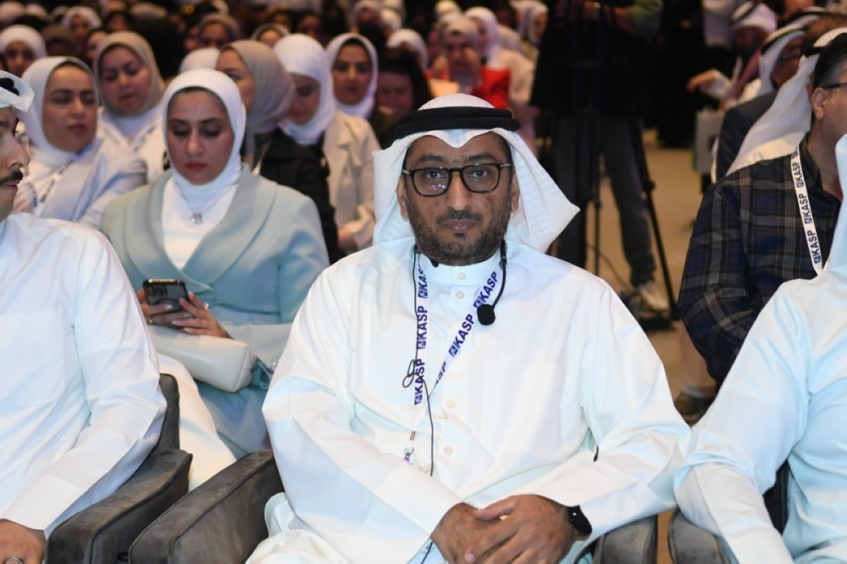 Dr. Ammar Al-Hussaini