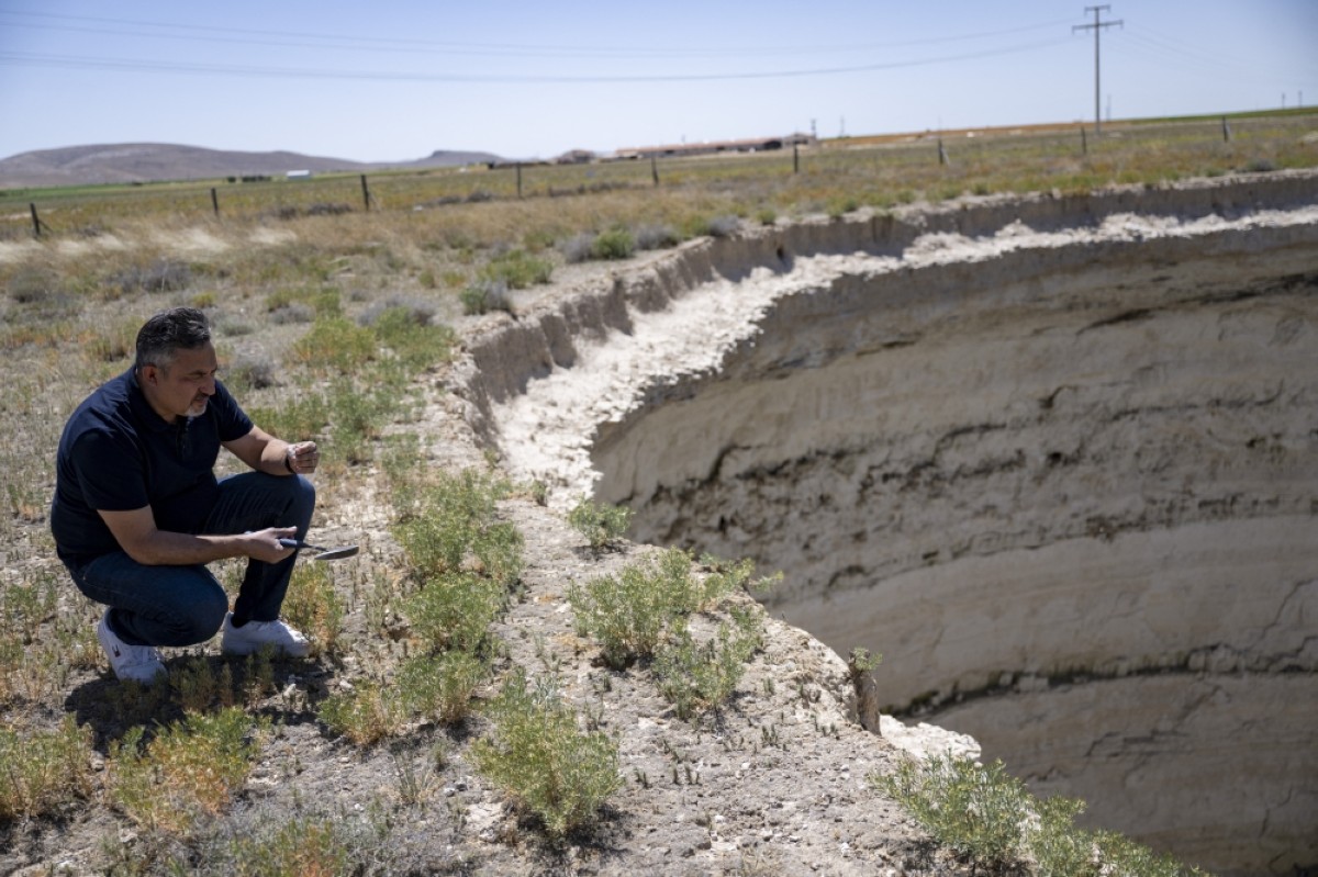 Rise in sinkholes spreads fear in Turkey's parched breadbasket | kuwaittimes