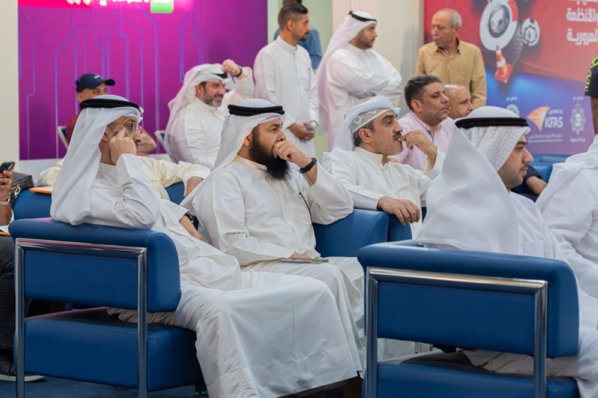 Board of Directors of the Kuwait Science Club and other officials are pictured during the event. – KUNA photos