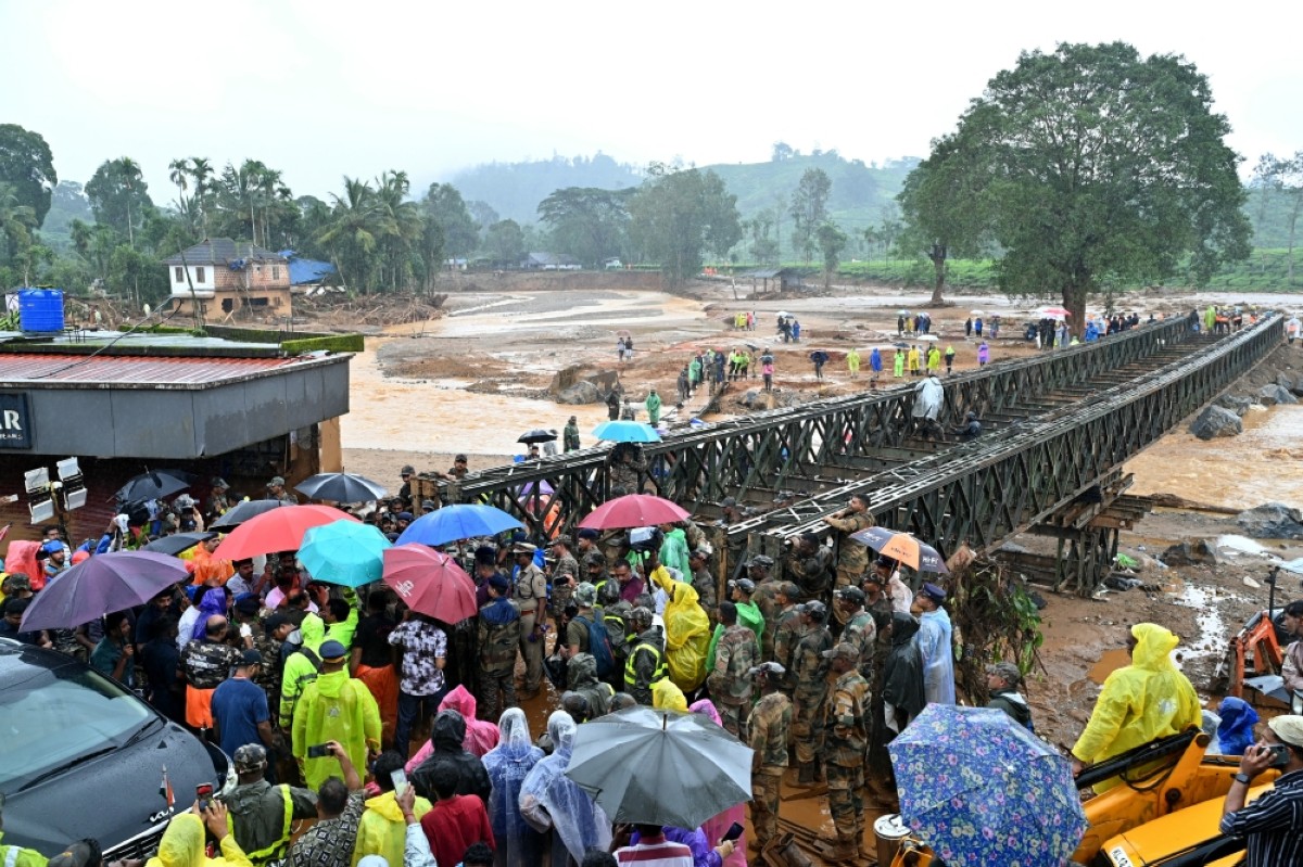 Hopes fade for more survivors in Indian landslide; toll crosses 200 ...