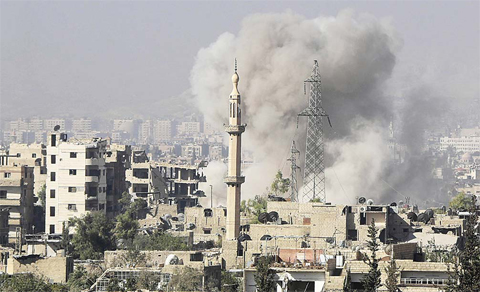 Syrian regime bombings on rebel positions in Jobar, in eastern Damascus