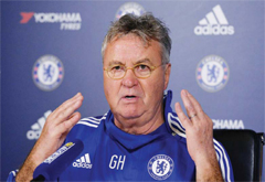 Chelsea’s Dutch interim manager Guus Hiddink