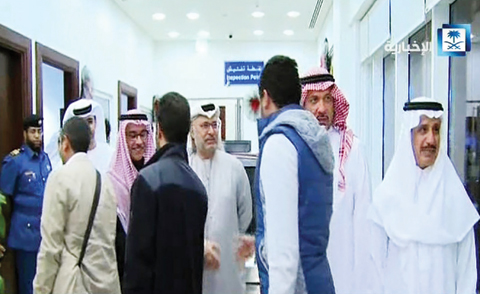  An image grab taken from Saudi Arabia's official Al-Ikhbaryia TV channel on January 4, 2016, shows what the news channel said were members of the Saudi diplomatic mission in Tehran being greeted by Saudi officials upon their arrival at Dubai airport, a few hours after Saudi Arabia decided to sever its diplomatic relations with Iran. AFP PHOTO