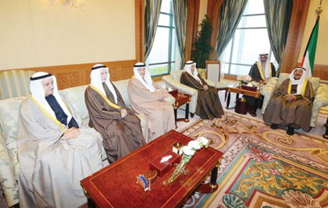 KUWAIT: HH the Amir Sheikh Sabah Al-Ahmad Al-Jaber Al-Sabah meets Chairman of the Kuwait Chamber of Commerce and Industry (KCCI) Ali Thunayan Al-Ghanem and KCCI members at Seif Palace yesterday