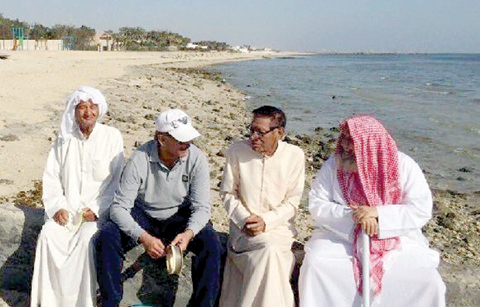 KUWAIT: Deputy Prime Minister and Interior Minister Sheikh Mohammad Al-Khaled Al- Sabah meets a number of fishermen yesterday.