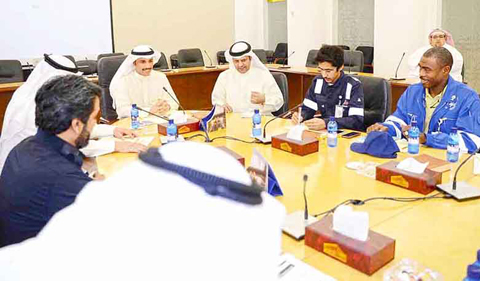 KUWAIT: National Assembly Speaker Marzouk Al-Ghanem meets representatives of the oil workers unions yesterday. — KUNA