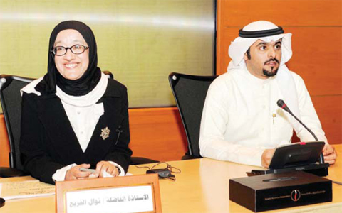 KUWAIT: Kuwait OPEC Governor Nawal Al-Fuzaia (left) attends a forum at the oil ministry yesterday. — KUNA