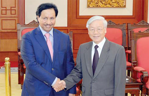 His Highness Prime Minister Sheikh Jaber Al-Mubarak Al- Hamad Al-Sabah meets General Secretary of the Communist Party of Vietnam Nguyen Phu Trong. — KUNA