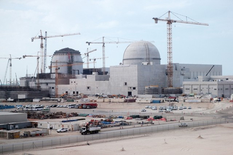 The first nuclear reactor at Barakah in the Western Region under construction.