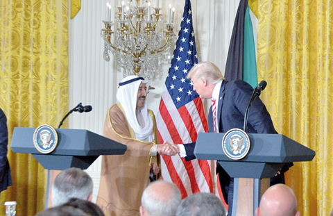 WASHINGTON: His Highness the Amir Sheikh Sabah Al-Ahmad Al-Jaber Al- Sabah shakes hands with US President Donald Trump during a joint press conference at the White House on September 7, 2017. —KUNA