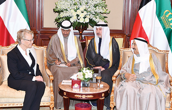 His Highness the Amir Sheikh Sabah Al-Ahmad Al-Jaber Al-Sabah meets with the head of the European Parliament’s delegation for relations with the Arab Peninsula, Michele Alliot-Marie
