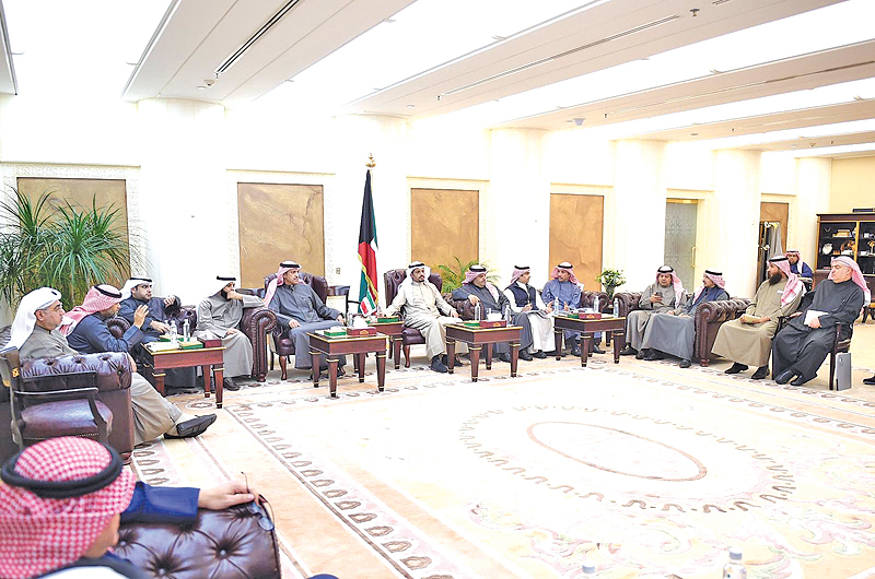 KUWAIT: Lawmakers meet to discuss ways to accelerate the pace of approving legislation. — KUNA