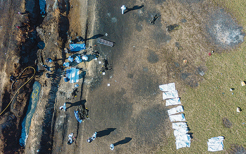 LAHUELILPAN: Aerial view of the scene where a massive blaze triggered by a leaky pipeline took place the night before in Tlahuelilpan, Hidalgo state, Mexico. —AFP