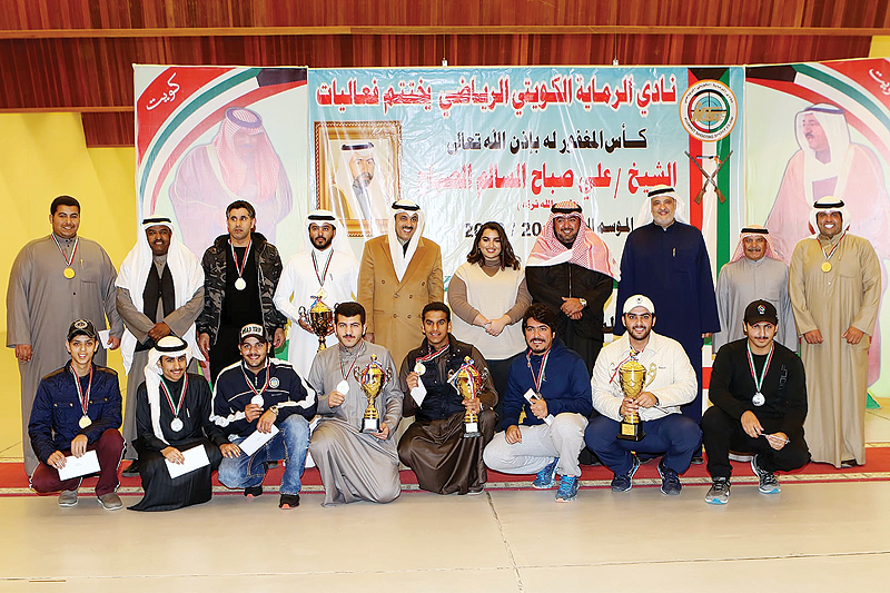 Group picture of winners