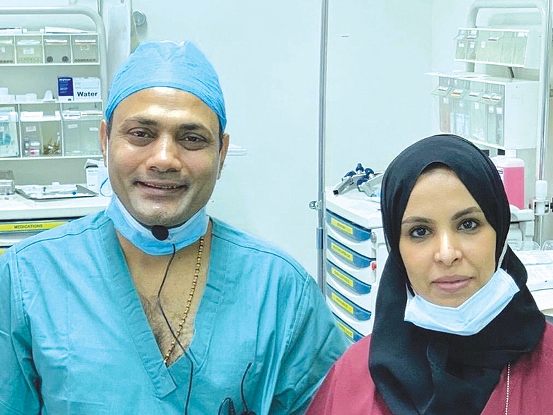 KUWAIT: Head of gynecology at Adan Hospital Abeer Al- Thaydi (right) and the visiting consultant surgeon from India. — KUNA
