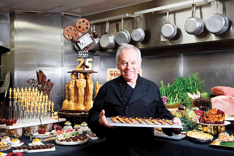 Celebrity Chef Wolfgang Puck poses in the kitchen while preparing the diner for the 91st annual Academy Awards Governors Ball, in Hollywood, on California.-AFP photos
