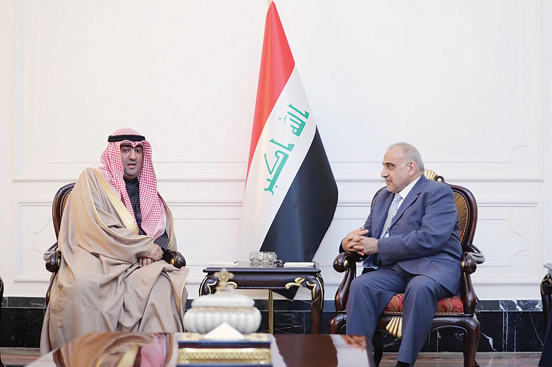 BAGHDAD: Iraqi Prime Minister Adel Abdul-Mahdi meets Kuwaiti Minister of Commerce and Industry Khaled Al-Roudhan. — KUNA