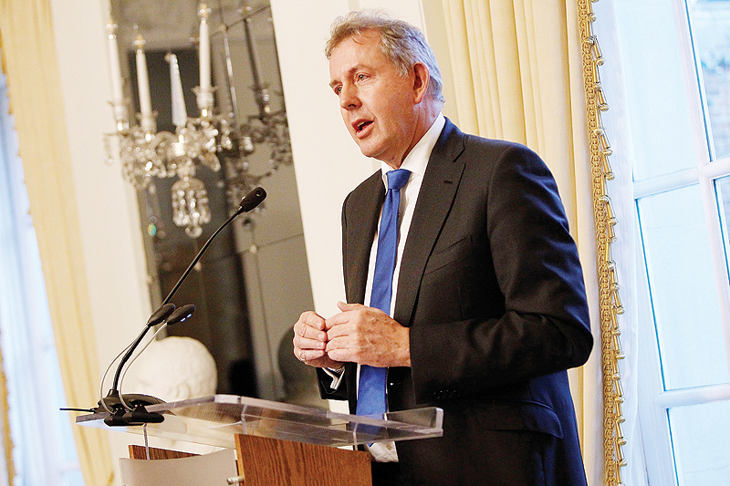 WASHINGTON: In this file photo British Ambassador Kim Darroch speaks at an Afternoon Tea hosted by the British Embassy to mark the US. — AFP