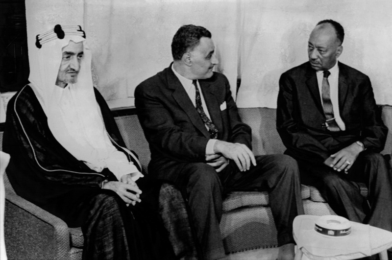 (FILES) This file photo released on September 1, 1967, shows King Faisal of Saudi Arabia (Faisal bin Abdulaziz Al Saud) (L), Egypt's president Gamal Abdel Nasser (C), and Sudan's Prime Minister Muhammad Ahmad Mahgoub, meeting during the summit of the Arab League in Khartoum, Sudan. - Fifty years since Gamal Abdel Nasser's death, the legacy of the charismatic Egyptian president who championed Arab unity lives on for many in the region beset by deep divisions. (Photo by - / AFP)