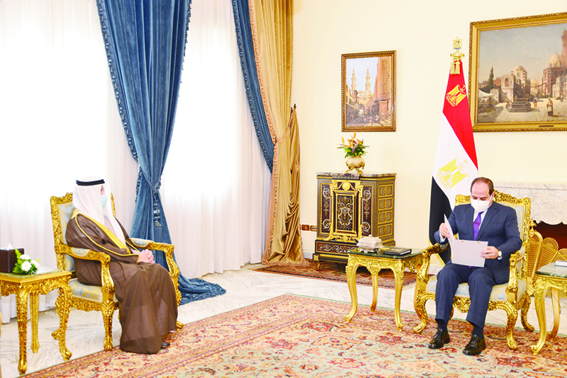 CAIRO: Egyptian President Abdelfattah Al-Sisi receives a letter from HH the Amir delivered by the Amir’s envoy Sheikh Ahmed Nasser Al-Mohammad Al-Sabah. — KUNA