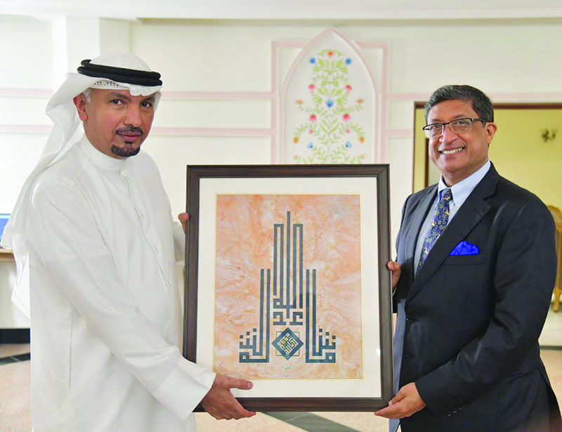 NEW DELHI: Kuwaiti Ambassador Jassem Al-Najim with Secretary Sanjay Bhattacharyya. —KUNA