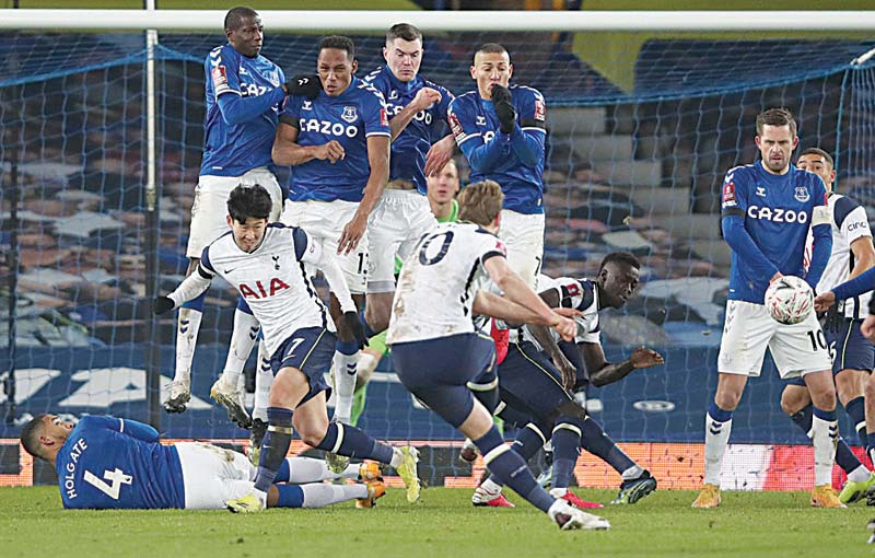 LIVERPOOL: Tottenham Hotspur's English striker Harry Kane takes a free kick during the English FA Cup fifth round football match between Everton and Tottenham Hotspur at Goodison Park on Wednesday. - AFP n
