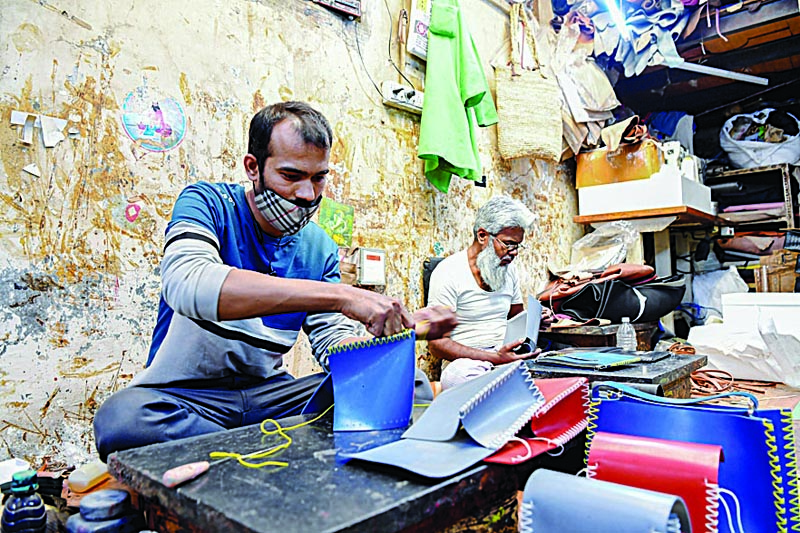 Recycled rubber bags by India's Chamar community