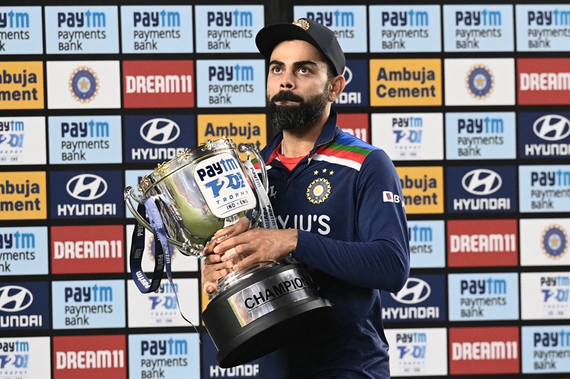 MOTERA: India's captain Virat Kohli holds the trophy after winning the Twenty20 series against England at the end of their fifth and final Twenty20 international cricket match at the Narendra Modi Stadium in Motera on Saturday. – AFPn