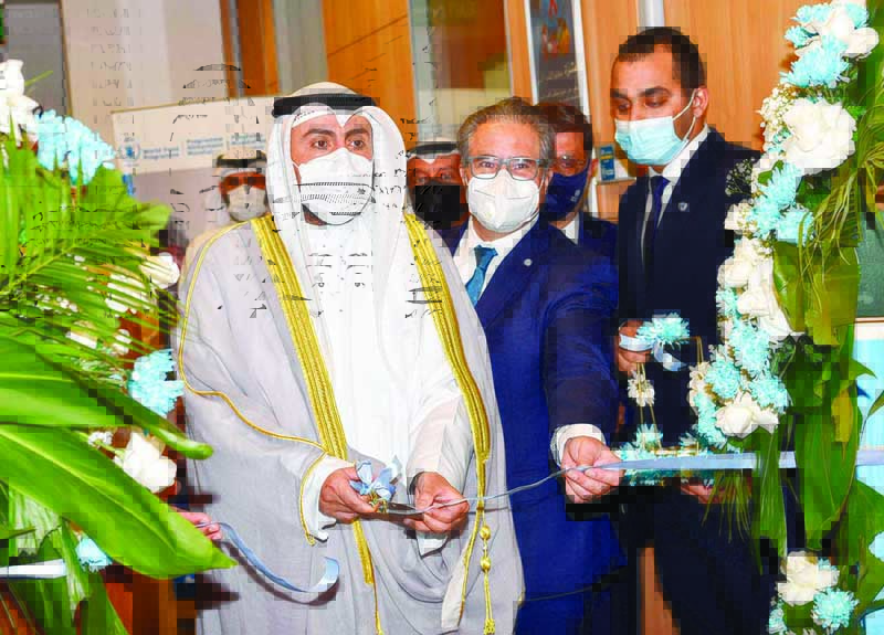 KUWAIT: Health Minister Sheikh Dr Basel Al-Sabah inaugurates the World Health Organization's new headquarters in Kuwait yesterday. - KUNA  nn