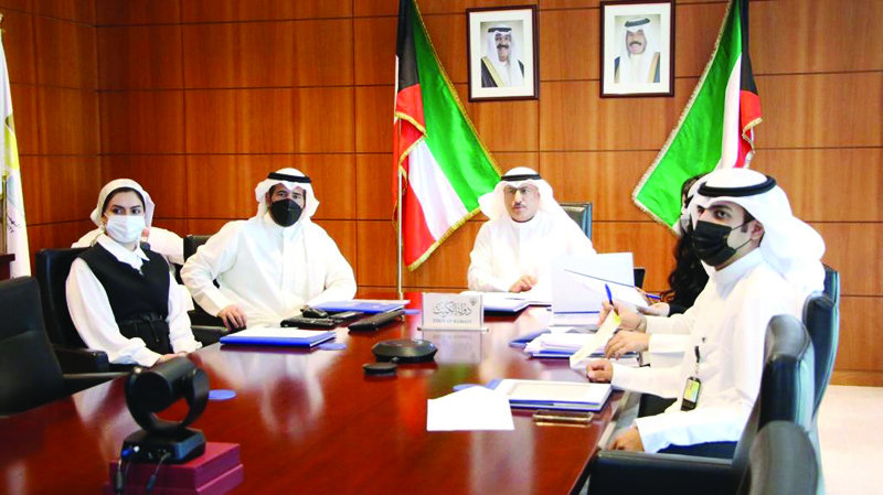 KUWAIT: Kuwait's Minister of Oil and Minister of Higher Education (center) is seen during the videoconference with environment ministers in GCC member states. - KUNAnnnnn