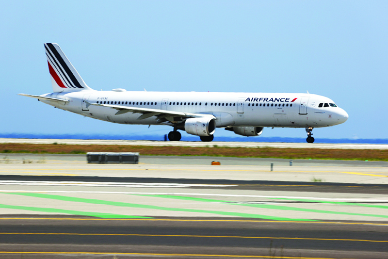 NICE: An Air France's Airbus A321 takes off in Nice airport on the French Riviera city of Nice Saturday. - AFPn