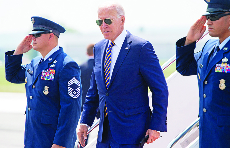 ALLENTOWN:  US President Joe Biden disembarks from Air Force One upon arrival at Lehigh Valley International Airport in Allentown, Pennsylvania. - AFPn