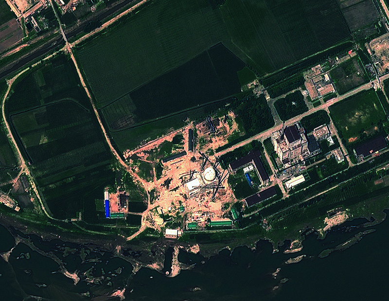 This file satellite handout image provided by GeoEye on August 22, 2012 shows the Yongbyon Nuclear Scientific Research Centre in North Korea. - AFPnn