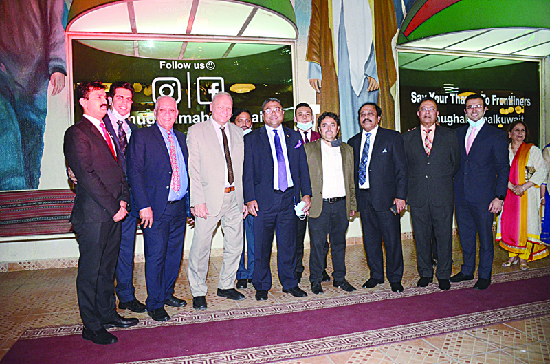 KUWAIT: A group picture taken during the event.n