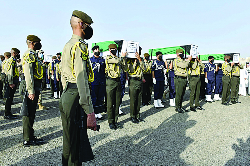 KUWAIT: This archive photo shows a military funeral held in Kuwait for the burial of the remains of 10 Kuwaiti martyrs who died while defending the nation during the Iraq's invasion. - KUNAn