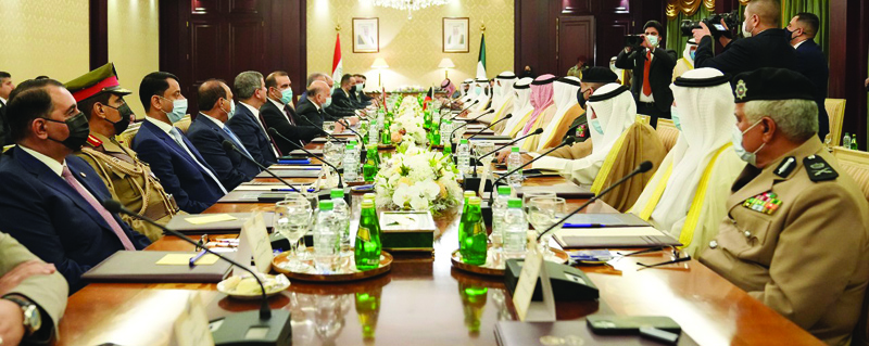 KUWAIT: His Highness the Prime Minister Sheikh Sabah Al-Khaled Al-Hamad Al-Sabah holds talks with his Iraqi counterpart Mustafa Al-Kadhemi. - KUNA photosn