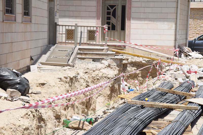 KUWAIT: Pictures showing the construction works near the mosque. - Photos by Fouad Al-Shaikhn