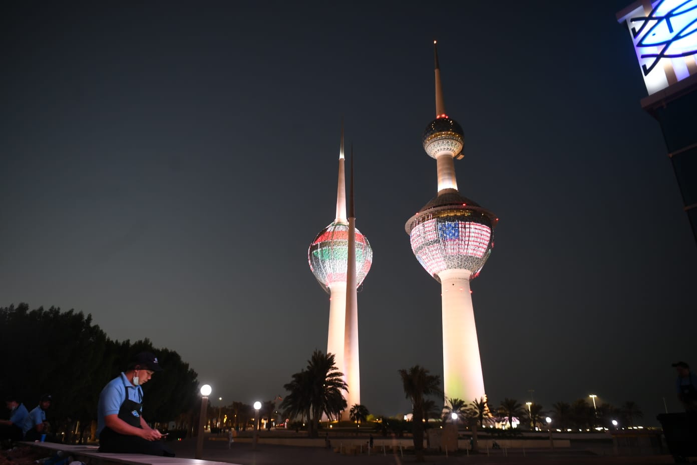 KUWAIT: Kuwait and US flags are displayed on Kuwait Towers yesterday, in celebration of the 60th anniversary of the establishment of diplomatic ties between the two countries. – Photo by Yasser Al-Zayyatn