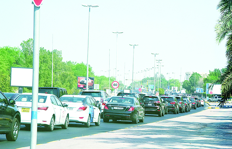 KUWAIT: This picture taken last week shows a traffic jam on a main road between Kaifan and Shamiya. —Photo by Fouad Al-Shaikh (To have your picture featured in the Kuwait Times’ ‘Photo of the Day’ section, please send your high resolution, unedited photos to local@kuwaittimes.com, along with the full name and Instagram account, in addition to a description showing the picture’s location and date taken)