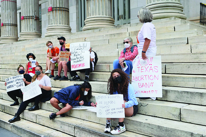 NEW YORK: People gather for a reproductive rights rally at Brooklyn Borough Hall on September 01, 2021 in downtown Brooklyn in New York City. NOW-NYC and Planned Parenthood of Greater New York Action Fund organized a rally for reproductive rights after a Texas law that has been dubbed the “Heartbeat Bill” went into effect. -—AFP