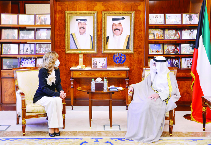 KUWAIT: Foreign Minister Sheikh Dr Ahmad Nasser Al-Mohammad Al-Sabah meets France's Ambassador to Kuwait Claire Le Flecher. - KUNA photosn