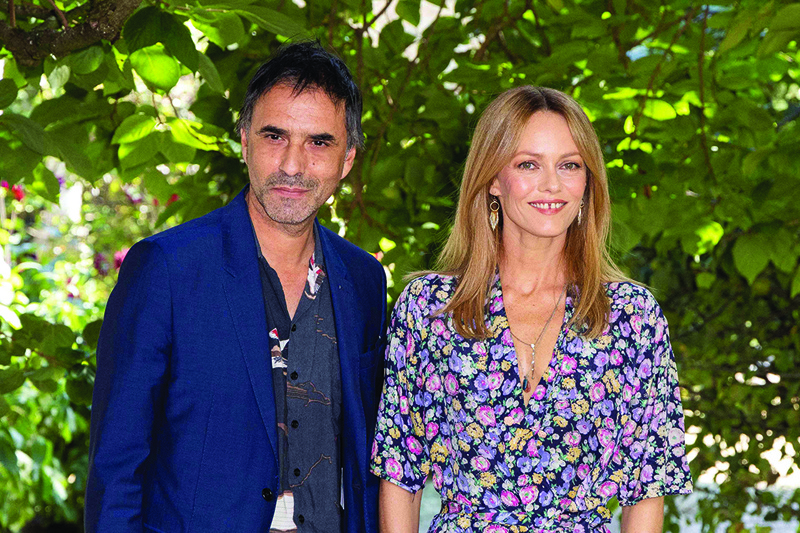 In this file photo French actress and singer Vanessa Paradis (right) and French film director Samuel Benchetrit pose during a photocall for the film « Cette musique ne joue pour personne” (This music is played for nobody) during the 14th Francophone Angouleme film festival in Angouleme, western France. –AFP nn