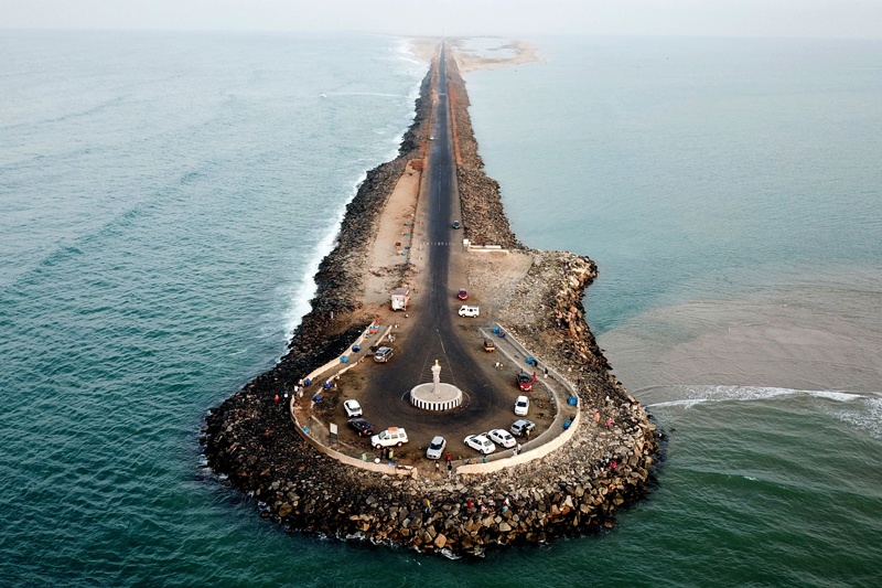 An aerial view shows visitors at the southeastern tip of Pamban Island in Tamil Nadu state in Dhanushkodi yesterday. – AFP n