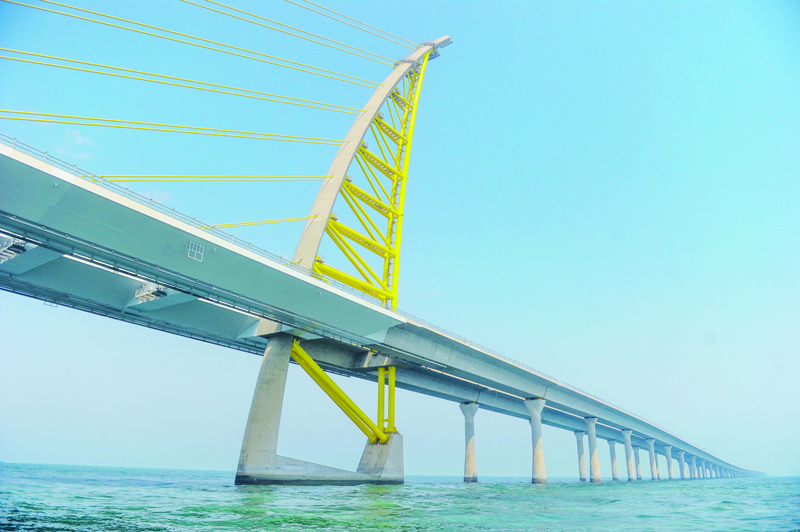 KUWAIT: Photo shows Sheikh Jaber Al-Ahmad Al-Sabah Causeway Bridge. Kuwait is seeking to attract regional and foreign capital to invest in its economic development projects through its ‘Vision 2035’. nn