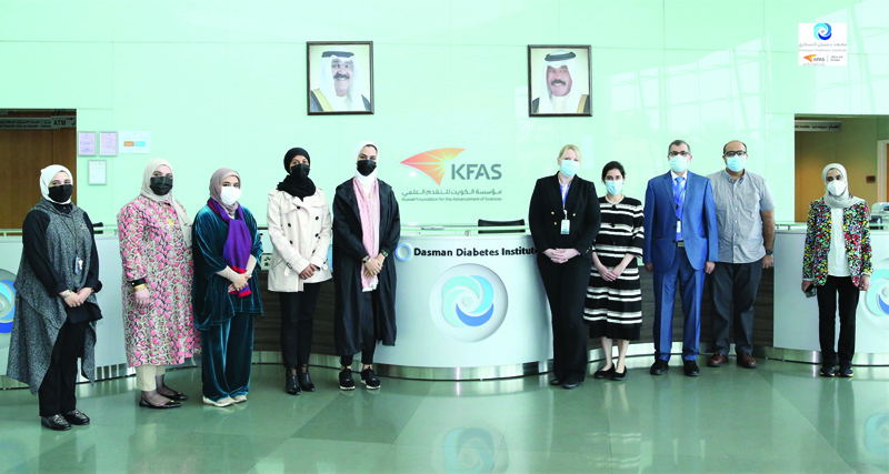 KUWAIT: Participants in a group photo.n