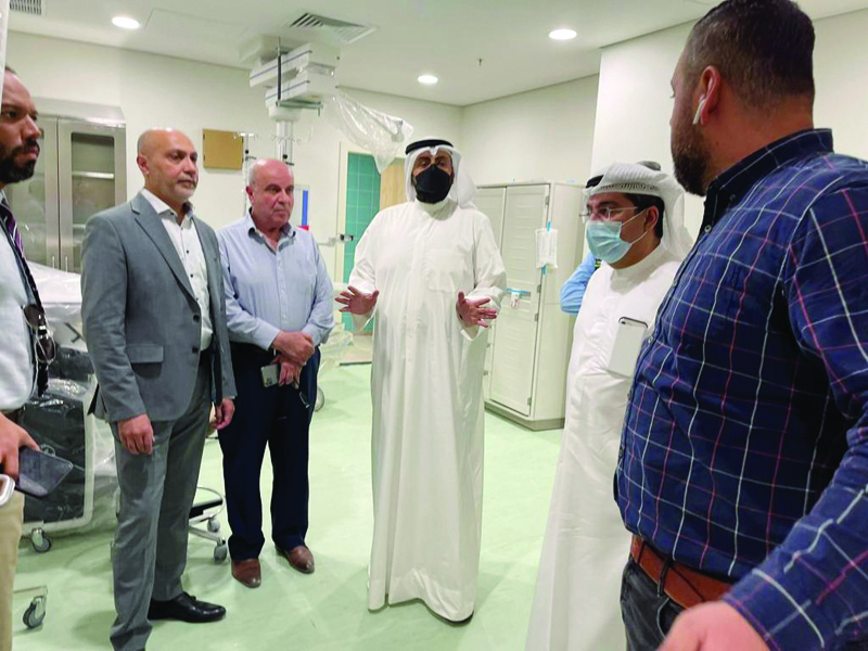 KUWAIT: Kuwait's Health Minister Sheikh Dr Basel Al-Sabah visits the new Farwaniya Hospital. - KUNA photosn