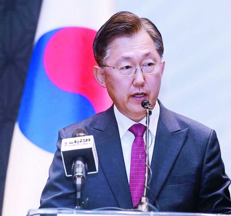 KUWAIT: Ambassador of the Republic of Korea to Kuwait Chung Byung-ha speaks during the Smart City Forum. - Photos by Yasser Al-Zayyatn