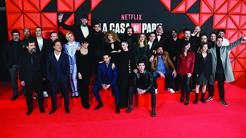 “Casa de Papel” cast members pose for a family picture during a photocall for the presentation of the last part of the fifth season of the Spanish TV show “Money Heist” (La Casa de Papel) at the Palacio Vistalegre arena in Madrid.—AFP photosn