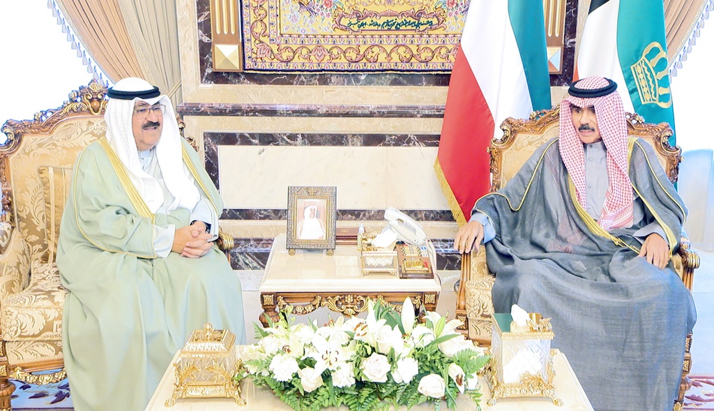 KUWAIT: His Highness the Amir Sheikh Nawaf Al-Ahmad Al-Jaber Al-Sabah meets His Highness the Crown Prince Sheikh Mishal Al-Ahmad Al-Jaber Al-Sabah. - Amiri Diwan photosn