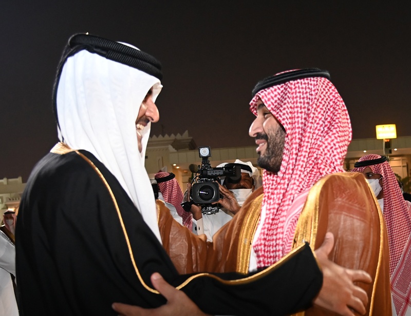 Saudi Crown Prince Mohammed bin Salman meets Qatari Amir Sheikh Tamim bin Hamad Al-Thani.